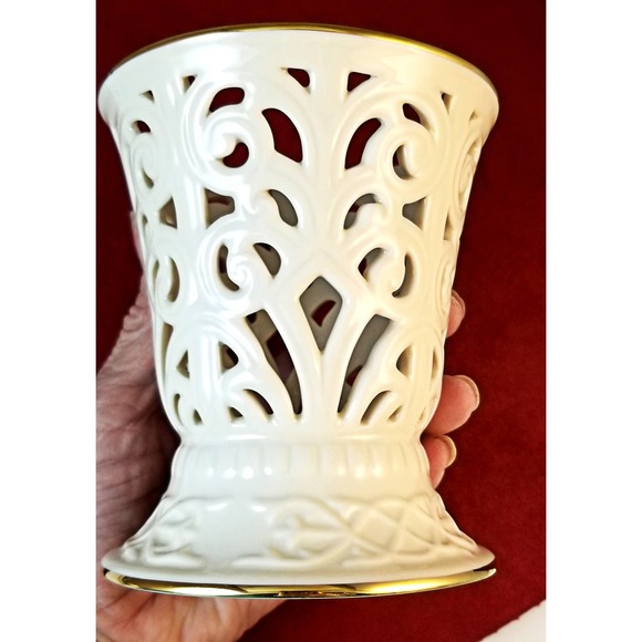 Vintage LENOX Lattice Work Gold Trimmed Illuminations Candle Holder - Picture 2 of 4